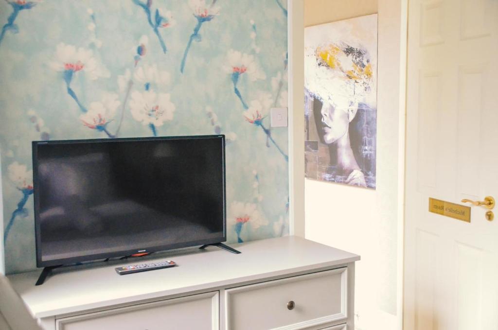 Gregory by the Warren Collection - Resim 22