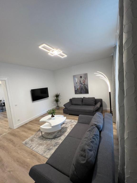 LiRo Apartments Lohscheidt Mülheim - Twee Slaapkamers Appartement