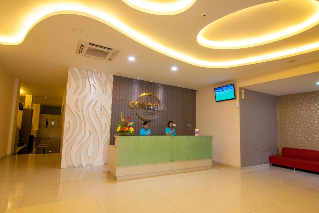Vstupní hala nebo recepce v ubytování Cordela Hotel Medan