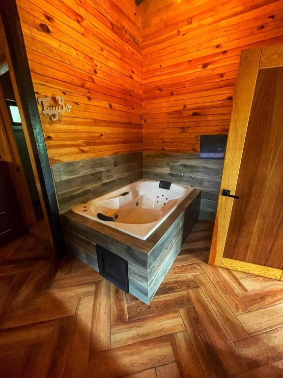 Fotografie z fotogalerie ubytování Cabaña Bagheera v destinaci Mazamitla