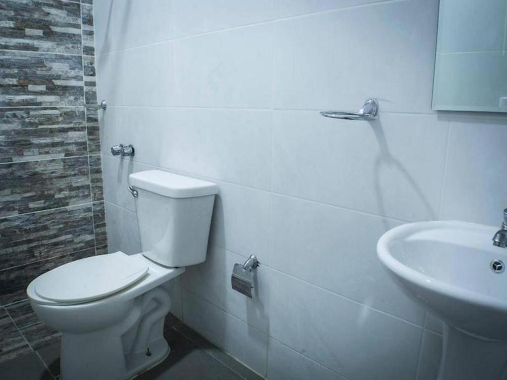 Koupelna v ubytování Room in Condo - Malecon Cozy - Premium Plus 12