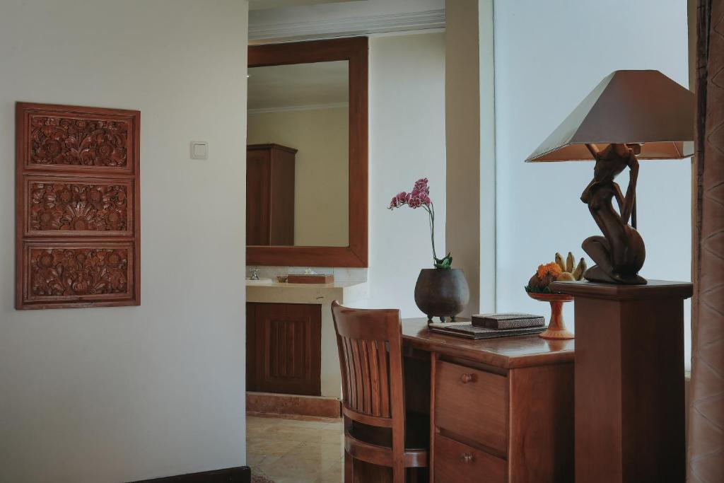 Parigata Villas Resort - 4