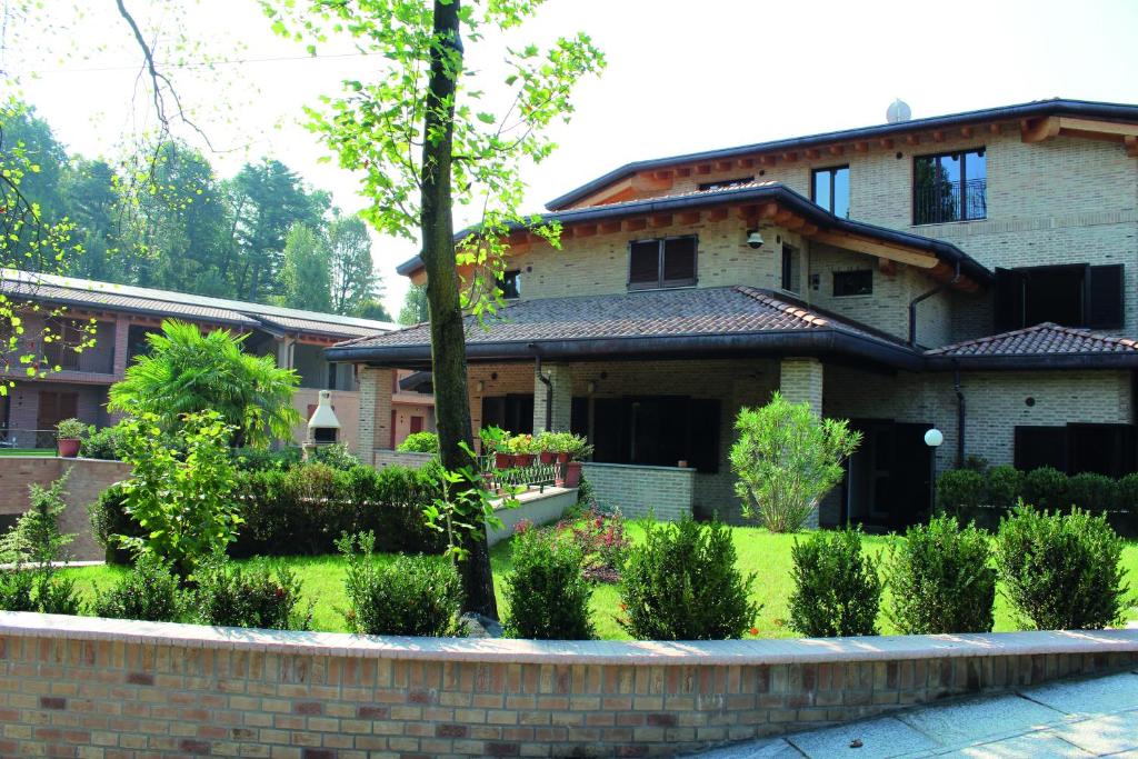 The building in which Az apartmant is located