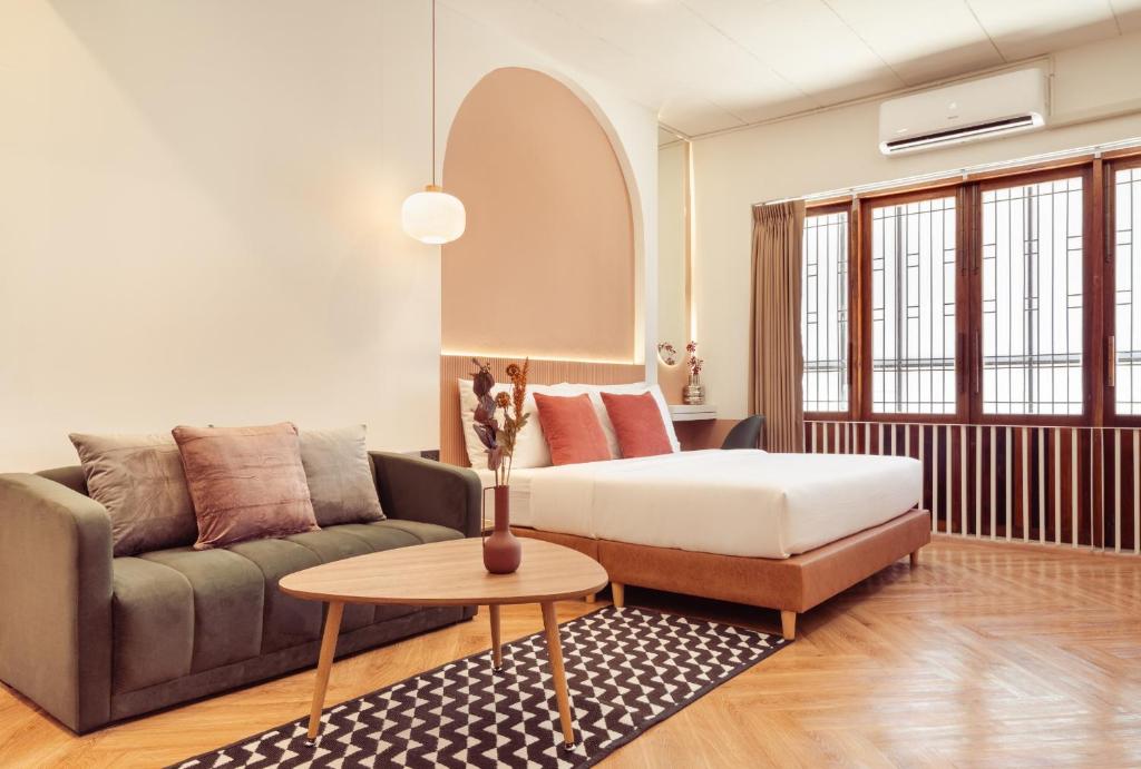 
King Suite with Balcony
