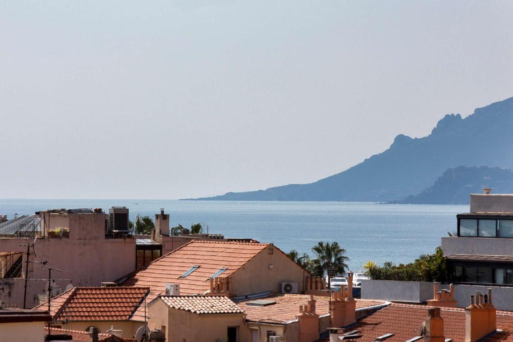 BW Premier Collection Mondial - Resim 6