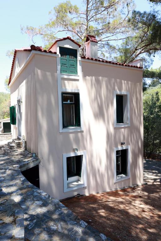 Zdjęcie z galerii obiektu Country House Plomari1935 w mieście Plomari