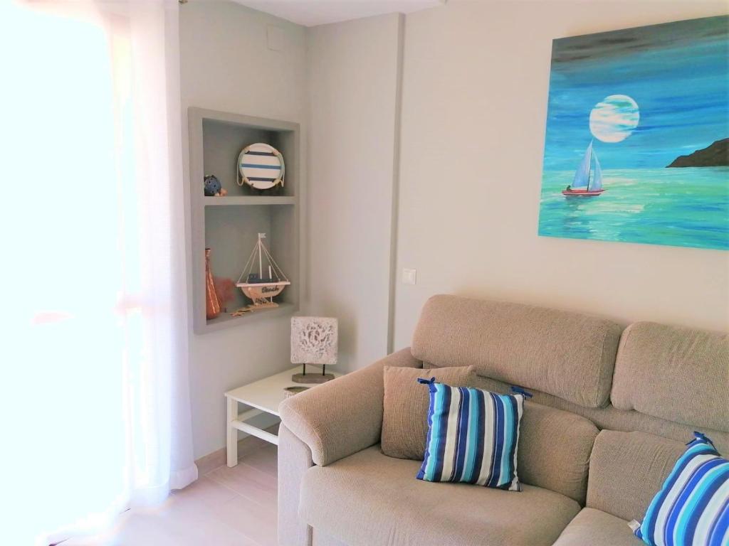 Posedenie v ubytovaní Apartamento 42 Eurosol, a 5 min Carihuela