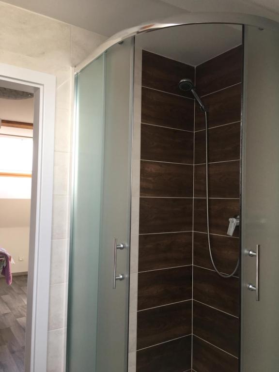 Koupelna v ubytování Chalupa a apartmány Morajda