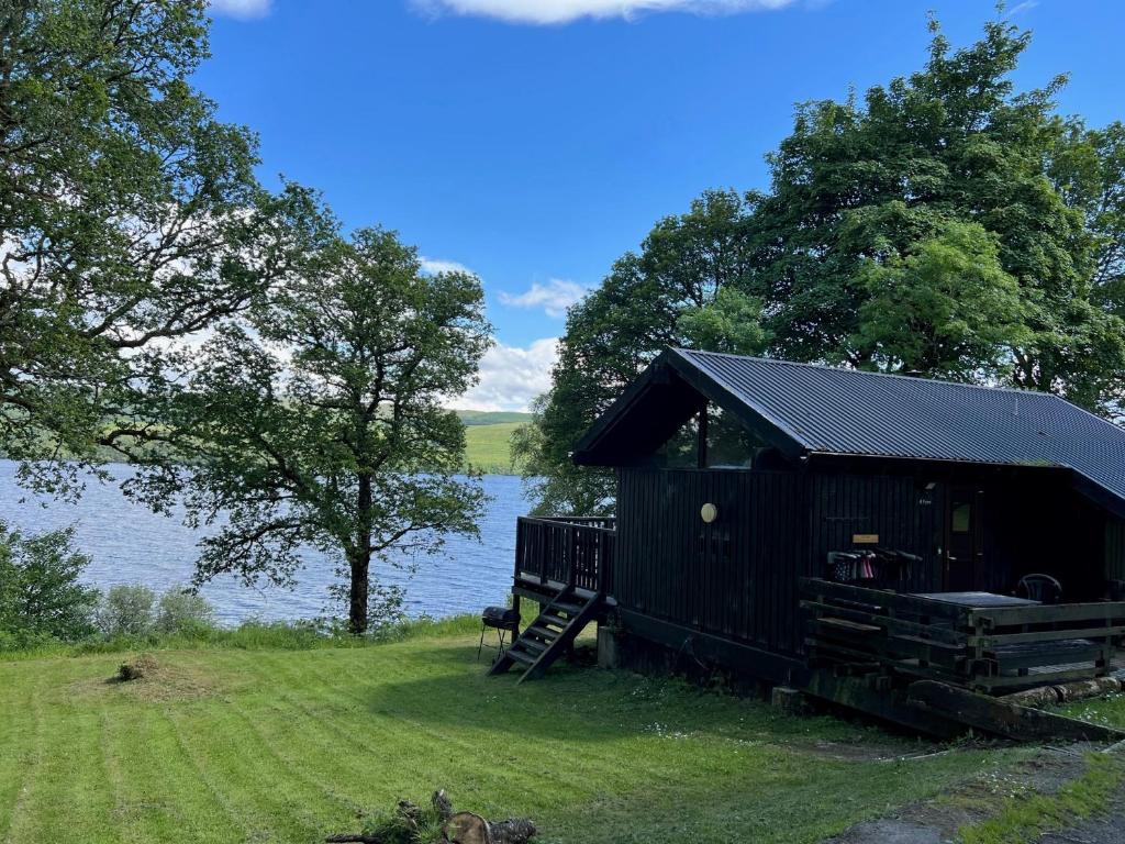 Loch Aweside Forest Cabins - 
