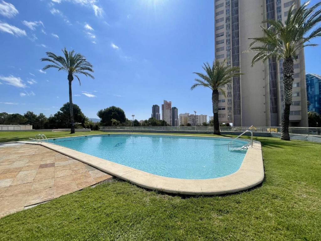 Bazén v ubytovaní Mirador Poniente Beach alebo v jeho blízkosti