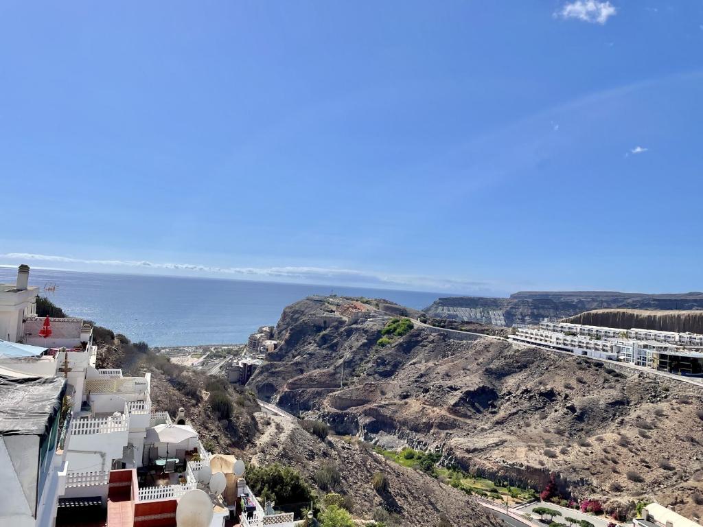 Apartamento con Terreza y vistas al mar en Mogan