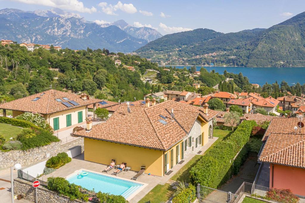 an aerial view of a house with a swimming pool at Apartment Maya - Tremezzina in Tremezzo