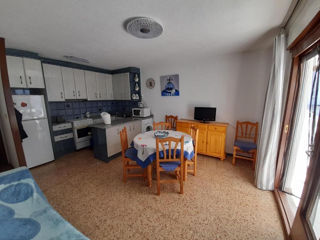 Kuchyň nebo kuchyňský kout v ubytování Apartamento LOS DORADOS