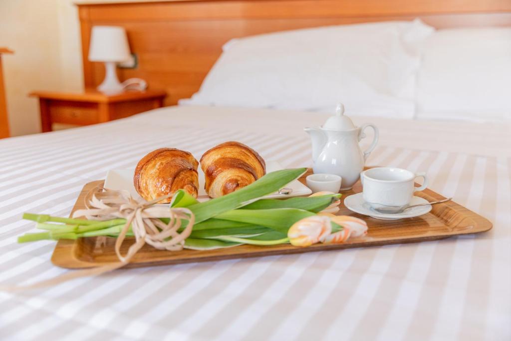 Jedlo v ubytovaní bed & breakfast alebo blízkom okolí