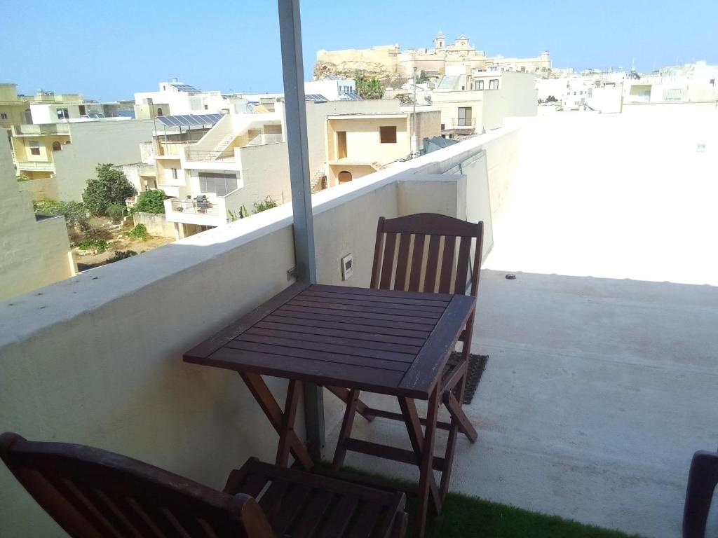 Gallery image of Citadel View Studio Penthouse in Kerċem