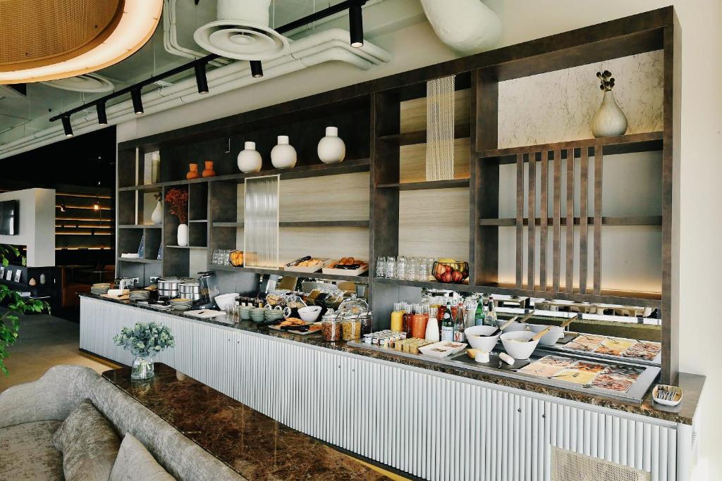 Golden Tulip Reims Bezannes - Resim 40