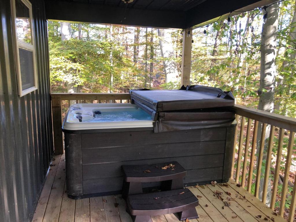 Avenwood Cabins - One-Bedroom House