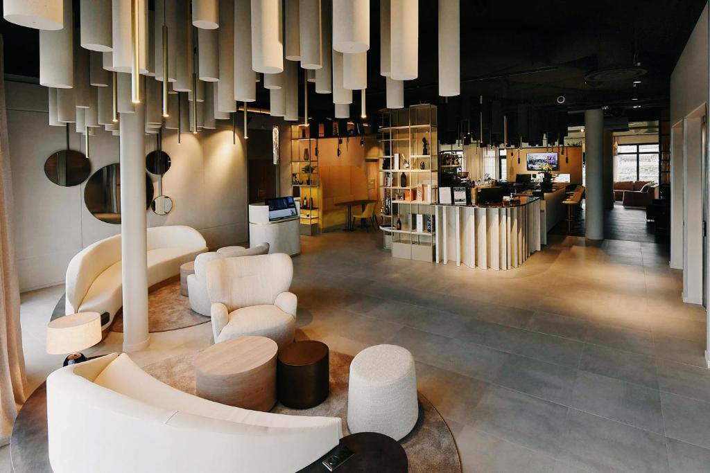 Golden Tulip Reims Bezannes - Resim 43