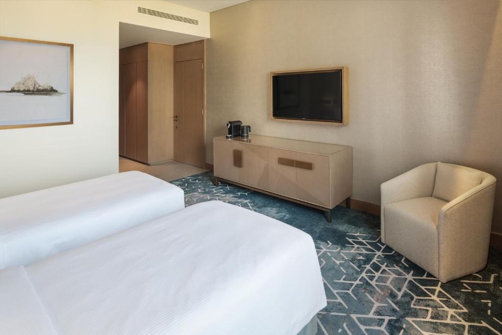 TV a/nebo společenská místnost v ubytování Palace Beach Resort Fujairah