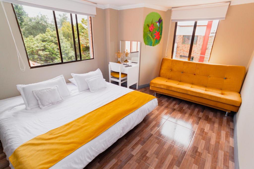 ApartaSuites & Hotel Bogota Suamox - 