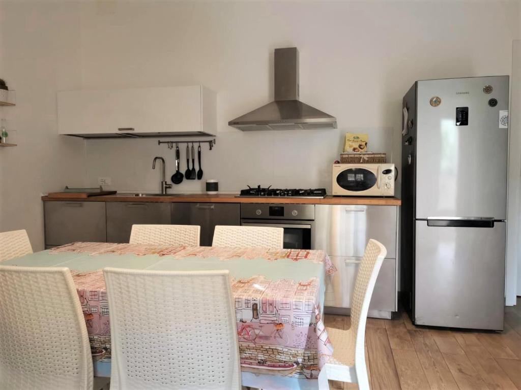 Kuchyň nebo kuchyňský kout v ubytování Casa Giulia a 500 mt dal mare