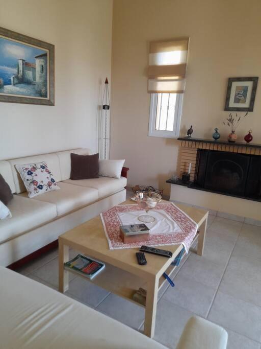 A seating area at Derveni Summer House