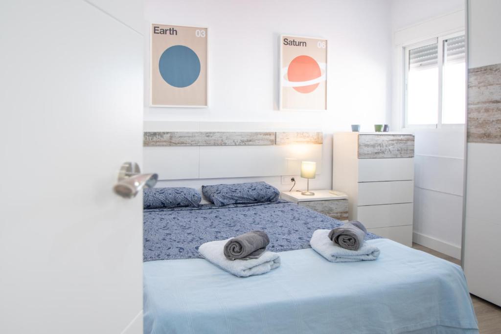 Posteľ alebo postele v izbe v ubytovaní Apartamento Ooh La Lá Cádiz
