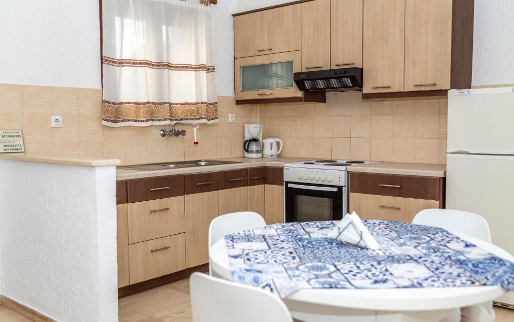 Kuchyň nebo kuchyňský kout v ubytování Bay View Apts II