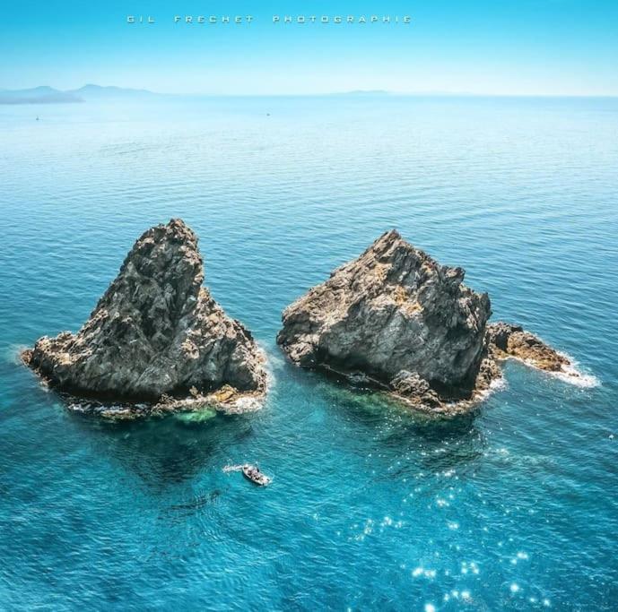 Fotografia z galérie ubytovania Joli appartement cosy à 2km des plages v destinácii La Seyne-sur-Mer