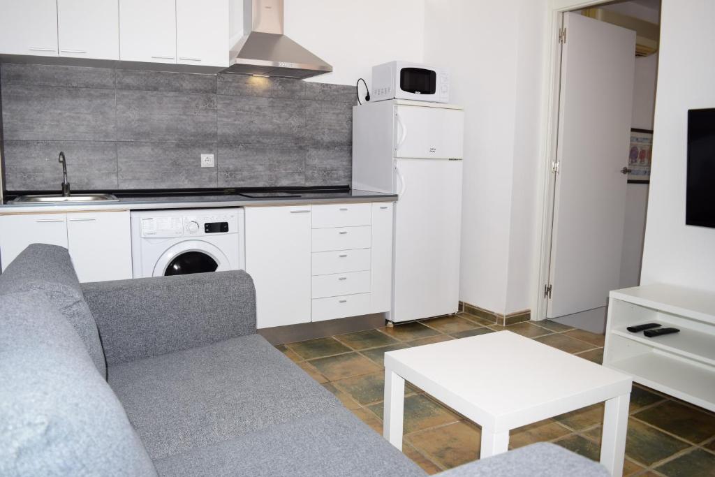 Kuchyňa alebo kuchynka v ubytovaní Hotel Mirablau