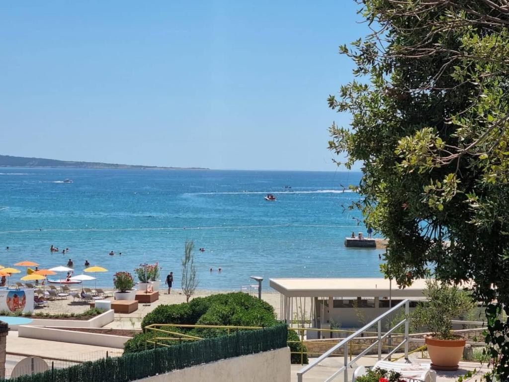 Afbeelding uit fotogalerij van Apartment Lučka in Rab