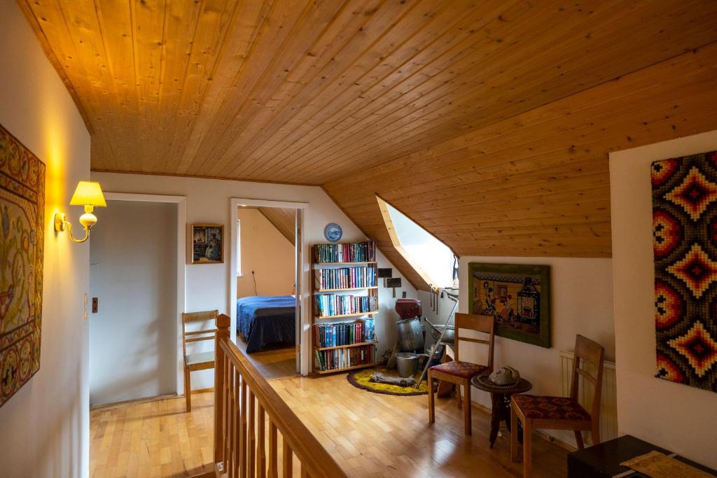 Χώρος καθιστικού στο Heidi Guesthouse