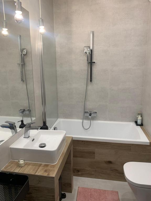 Pachecos' Garden - 15