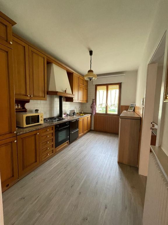 Kuchyň nebo kuchyňský kout v ubytování Margi House