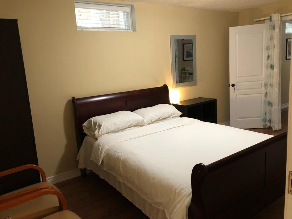 Spacious 2 Bedroom guest suite - Appartement De Deux Chambres