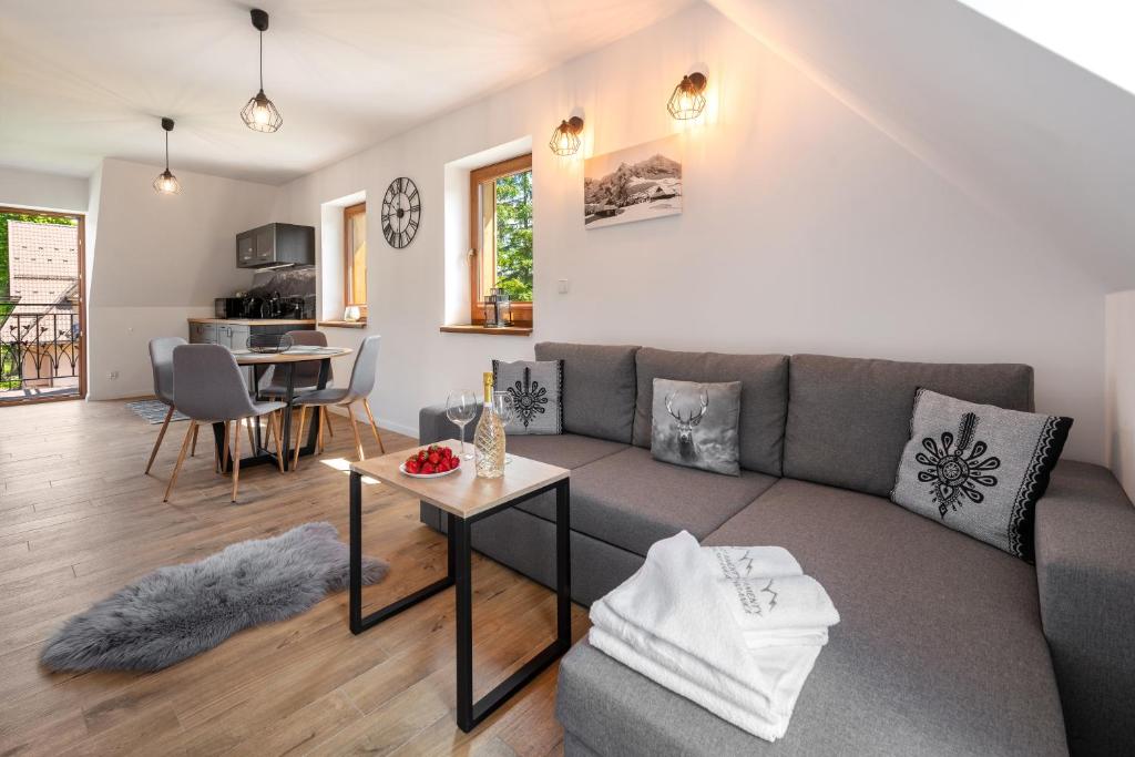 Posedenie v ubytovaní Apartamenty Skibowianka