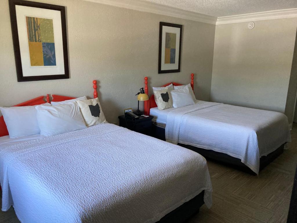 The Aurora Inn Hotel and Event Center - Habitación Estándar Con Dos Camas Queen