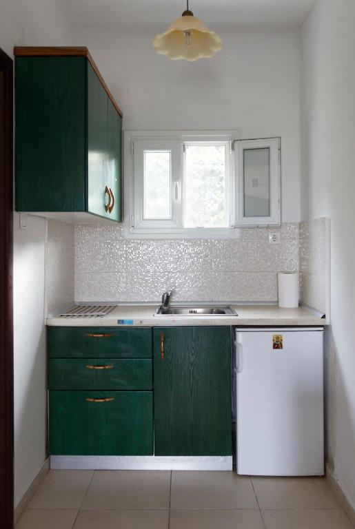 Cucina o angolo cottura di Habitat Villa Corfu