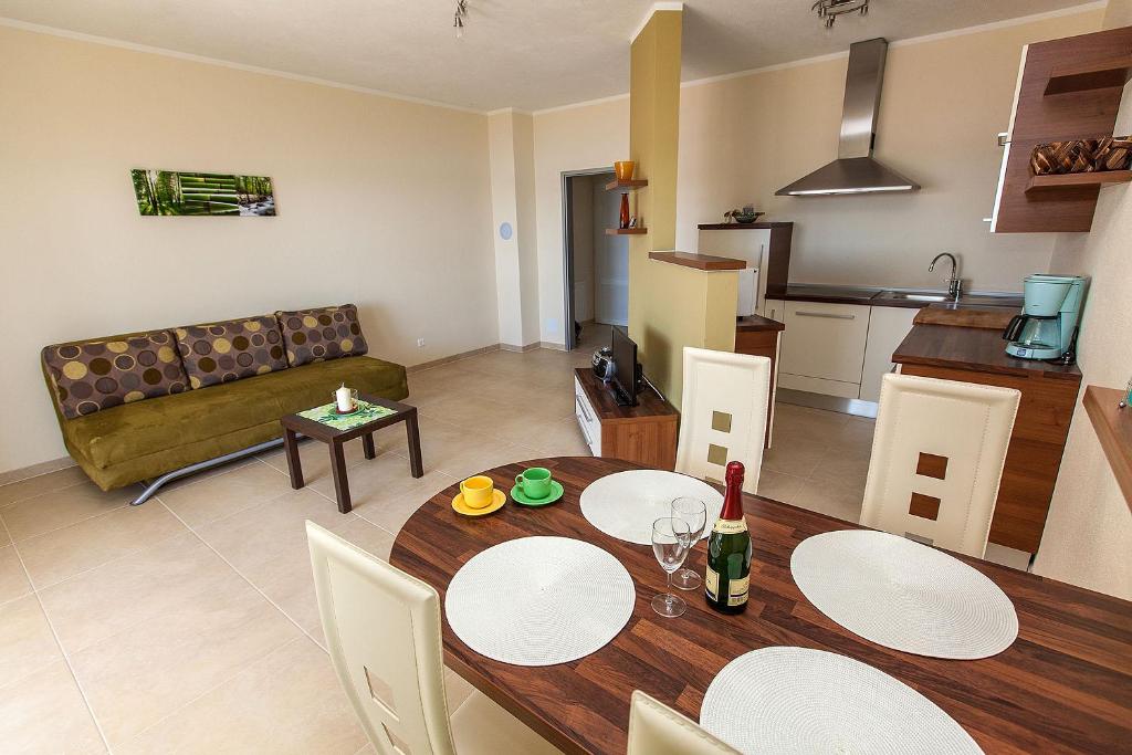 Kuchyň nebo kuchyňský kout v ubytování Villa Lilli - Appartements Kroatien