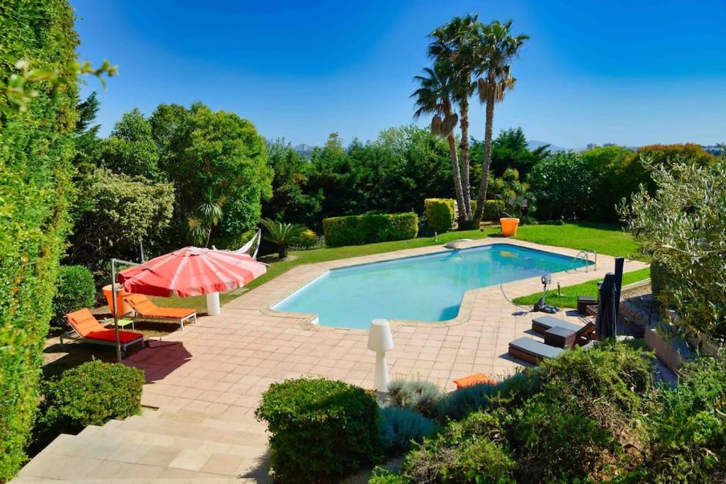 Magnifique villa avec piscine , Marseille, France . Réservez votre hôtel  dès maintenant ! - Booking.com