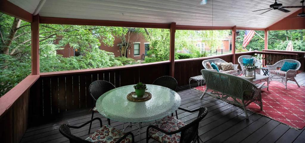 Billede fra billedgalleriet på Louisville Bourbon Inn i Louisville