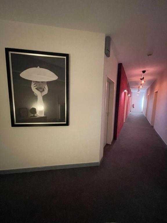 MAX Hotel Düsseldorf Self-Check-in - Resim 25