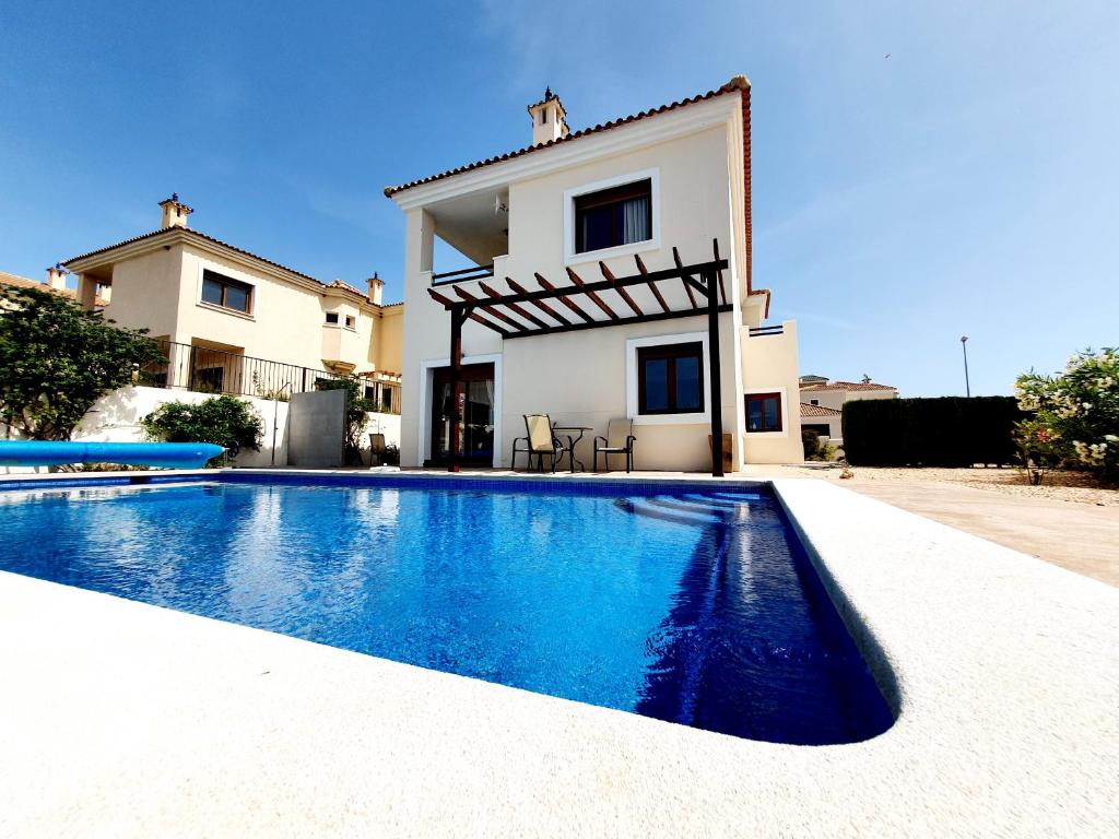 Espectacular Villa PISCINA PRIVADA Altaona GOLF, Murcia ...
