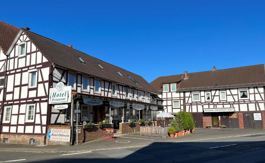 Gallery image of Hotel Orthwein -kostenfreie Parkplätze- in Cölbe