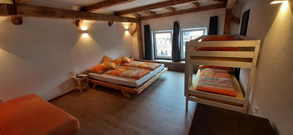 K2 Brunnen Haus - Family Room