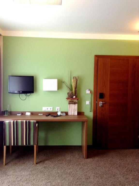 TV a/nebo společenská místnost v ubytování Gasthof & Hotel Wolfsegger
