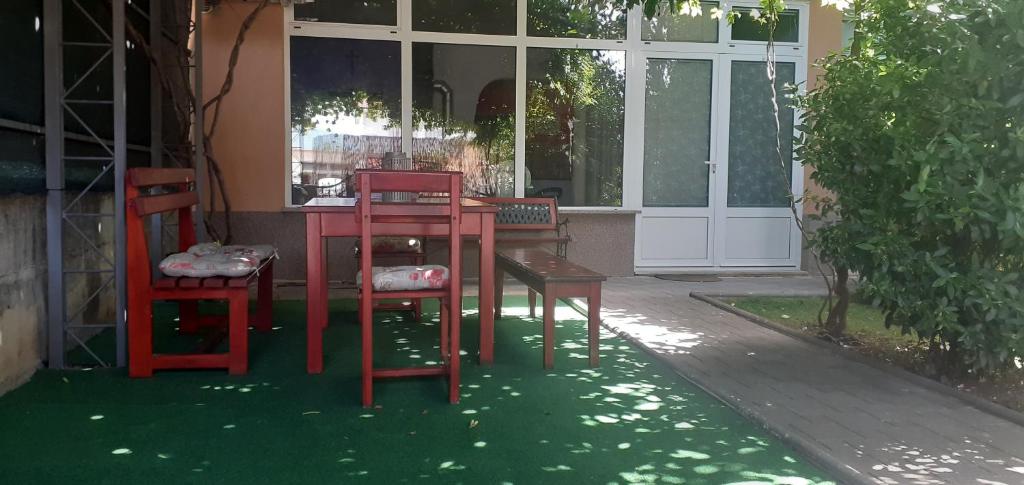 Patio nebo venkovní prostory v ubytování Apartment Vrljika,with private pool,bikes,garage