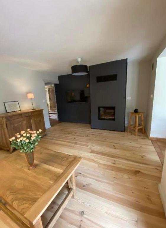 Fotografie z fotogalerie ubytování Maison avec vue imprenable v destinaci Millau