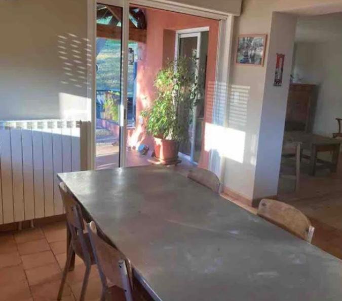 Fotografie z fotogalerie ubytování Maison avec vue imprenable v destinaci Millau