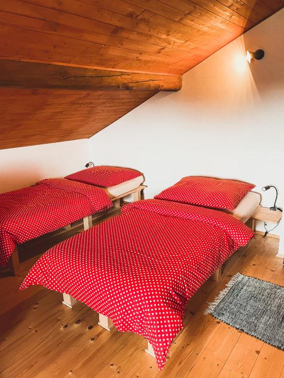 Letto o letti in una camera di Rodinné apartmány Angelika